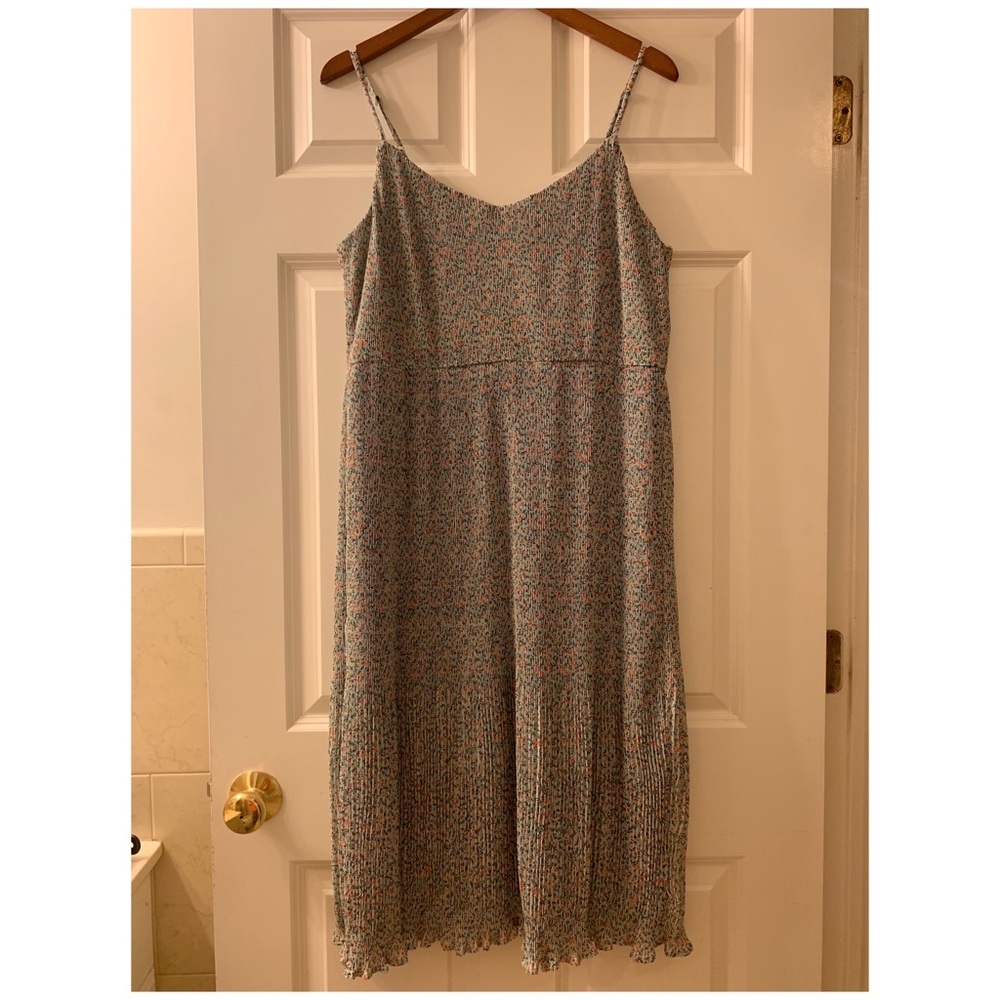 Y.AS Dress - Picture 3 of 8